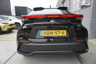 Toyota C-HR Navi|Carplay|Leer|Panoramadak|Dodehoek|Elektrische a.klep|Stoel en stuurverwarming|4WD| - afbeelding nr 6