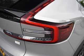 Volvo C40 Volvo C40 Twin Intro Edition 408pk/78kWh AWD | Trekhaak | Getint glas - afbeelding nr 46
