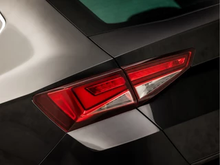 SEAT Ateca 150Pk Automaat (PANORAMADAK, VIRTUAL COCKPIT, APPLE CARPLAY, NAVIGATIE, CLIMATE, 360 CAMERA, GETINT GLAS, SPORTSTOELEN, KEYLESS, PARKEERSENSOREN, NIEUWE APK, NIEUWSTAAT) - afbeelding nr 30
