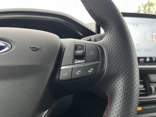Ford Focus Ford Focus Wagon 1.0 EcoBoost Hybrid ST Line  155pk Automaat | Adaptive cruise control | Winter Pack | Dodehoeksensoren | Camera - afbeelding nr 19