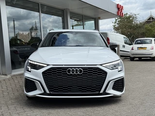 Audi A3 Audi A3 Sportback A3 35 TFSI Sportback S Edition (3x S line) !! | Alcantara bekled - afbeelding nr 2