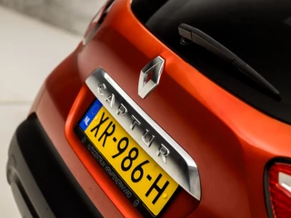 Renault Captur Automaat (NAVIGATIE, CLIMATE, CAMERA, LEDER, GETINT GLAS, SPORTSTOELEN, XENON, CRUISE, ELEK PAKKET, NIEUWE APK, NIEUWSTAAT) - afbeelding nr 25