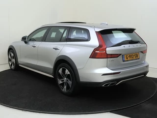 Volvo V60 Volvo V60 Cross Country T5 AWD Pro | Stoelventilatie | Head Up | Panoramadak | - afbeelding nr 4