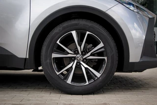 Toyota C-HR Toyota C-HR 1.8 Hybride 140 First Edition | Camera | Adaptive Cruise - afbeelding nr 3