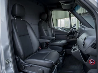 Mercedes-Benz Sprinter Mercedes-Benz Sprinter 316 2.2 CDI L2H2 7G-tronic | Distronic | LED | Gr.lichtass. | Standkachel | Lane Assist | Leer | Stoelverwarming | 17