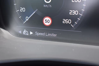 Volvo XC40 Volvo XC40 T2 129pk Aut. Momentum Core | Navigation Tech | Airco | LM velge - afbeelding nr 24