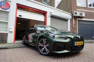 BMW 4 Serie BMW 4 Serie Coupé M440i xDrive High Executive | M-SPORT | SAN REMO GRUN | Panoramadak | Harman Kardon | Head Up Display | Adaptieve demping | APPLE CarPlay | 360 graden Camera - afbeelding nr 3