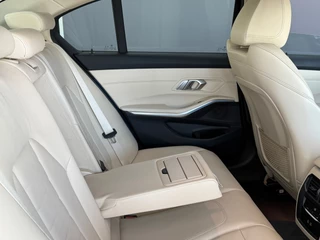 BMW 3 Serie BMW 3-serie 330e 258PK Sport Edition Leder|Sfeer|LED|Dealer Onderhouden - afbeelding nr 12