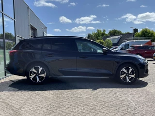 Ford Focus Ford Focus Wagon 1.0 EcoBoost Hybrid Active 125PK Winterpack Adaptieve Cruise SYNC4 Navi Camera Climate Privacy Glass *Compleet* - afbeelding nr 10
