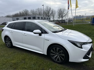 Toyota Corolla Touring Sports Toyota Corolla Touring Sports 1.8 Hybrid  - LEER/CAMERA/NAP - afbeelding nr 18