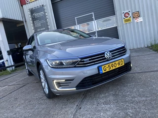 Volkswagen Passat Volkswagen Passat Variant 1.4 TSI GTE HIGHLINE - afbeelding nr 17