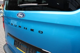 Ford Tourneo Custom Ford Tourneo Custom 2.5 PHEV Active | Panoramadak | B&O | Trekhaak | Led | 8P | BLIS - afbeelding nr 45
