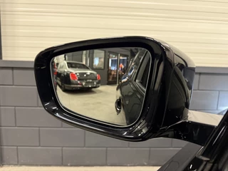 BMW 3 Serie BMW 3 Serie Touring 330e xDrive M-Sport PANO/LASER/360CAMERA/ADAPTIVE M-ONDERSTEL/ACC/LEER-ALCANTARA/19