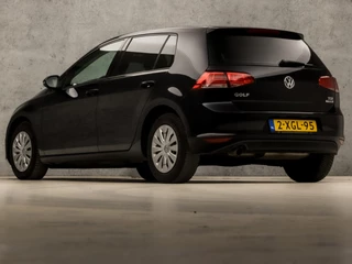 Volkswagen Golf Volkswagen Golf 1.6 TDI Sport Automaat (SCHERM, LOGISCH NAP, CRUISE, GETINT GLAS, SPORTSTOELEN, ARMSTEUN, SPORTSTOELEN, NIEUWE APK, ELEK PAKKET, NIEUWSTAAT) - afbeelding nr 3
