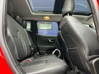 Jeep Renegade Jeep Renegade 1.4 140 PK Limited l Leer l Pano l Navi l - afbeelding nr 15