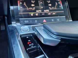 Audi e-tron Audi e-tron e-tron 55 quattro advanced 95 kWh | Panoramadak | Cruise control | Navi | - afbeelding nr 19