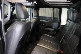 Jeep Wrangler Jeep WRANGLER UNLIMITED 4xe 380 Sahara / Sky-One Touch / 360 Camera / Leder / Navi / Ecc / Elek Pakket / Led / Pdc / 18 Inch - afbeelding nr 28