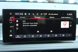 Alfa Romeo Tonale Alfa Romeo Tonale 1.5T 160PK HYbrid VELOCE | PANORAMISCH SCHUIF / KANTELDAK | LEDEREN BEKLEDING | VOORSTOELEN / STUUR VERWARMD | VOORSTOELEN GEVENTILEERD | VOORSTOELEN ELEKTRISCH VERSTELBAAR | DRAADLOOS APPLE CARPLAY / ANDROID AUTO | 360° CAMERA | AUTOMATISCH DIMMENDE BUITENSPIEGELS | 20