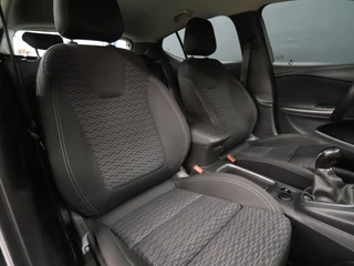 Opel Astra [TREKHAAK, PARKEERSENSOR V+A, NAVIGATIE, CRUISE CONTROL, CLIMATE CONTROL, NIEUWSTAAT] - afbeelding nr 7