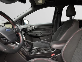 Ford Kuga Ford Kuga 1.5 ST-Line 4x4 Aut. 2020 | Leder | ACC | Camera | Elek. Achterklep | Trekhaak - afbeelding nr 14