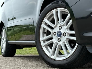 Ford Tourneo Courier Ford Tourneo Courier 1.0 Titanium - Panther Black - Navigatie/LMV/Clima - afbeelding nr 29