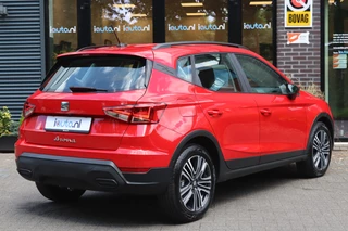 SEAT Arona SEAT Arona 1.0 TSI Style Business Matrix LED/Camera/Keyless/Acc/Ecc/App-Connect/17