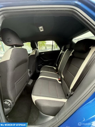 Volkswagen T-Roc Volkswagen T-Roc 1.0 TSI Sport / Virtual dash / Full led / - afbeelding nr 10