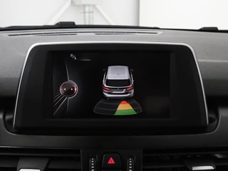 BMW 2 Serie BMW 2-serie Active Tourer 218d | Panoramadak | Sportstoelen | Trekhaak |  Full LED | Climate control | Parkeerhulp | Cruise control | Bluetooth - afbeelding nr 20