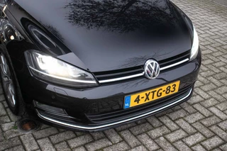 Volkswagen Golf - All-in rijklrprs | Navi | Massage | Stoel verw. - afbeelding nr 31