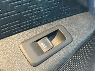 Škoda Octavia Škoda Octavia Combi 1.0 TSI Business Edition Automaat - afbeelding nr 34
