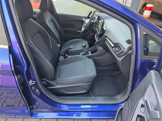 Ford Fiesta Ford Fiesta 1.0 EcoBoost Titanium / NAP / GARANTIE / CARPLAY / CAMERA / ALLSEASON / 6-BAK / DAB+ / LED / ISOFIX / LM-VELGEN ''16 ! - afbeelding nr 22