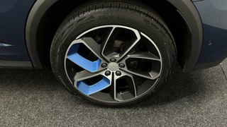 Lynk & Co 01 Lynk & Co 01 1.5 261PK Plug-in Hybrid Zwarte hemel|360 Camera|Pano|AppleCarplay|Adaptive Cruise|Origineel NL| - afbeelding nr 11