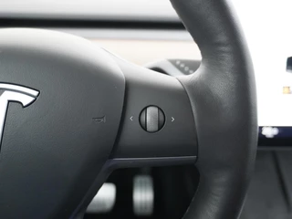 Tesla Model Y Tesla Model Y Performance AWD 75 kWh AUTOPILOT | PANO | TESLA GARANTIE T/M 7-2026 - afbeelding nr 31