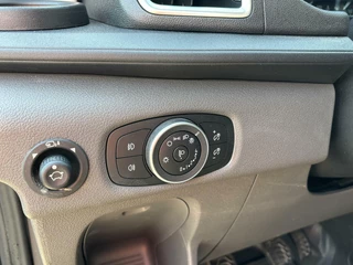 Ford Transit Ford Transit 350 2.0 TDCI L2H2 Trend 130PK 3-zit Trekhaak Camera Adaptive Cruise Blind-Spot Imperiaal LED-Laadruimte Parkeersensoren Voorruitverwarming Laadruimte Bekleding *Compleet* - afbeelding nr 16