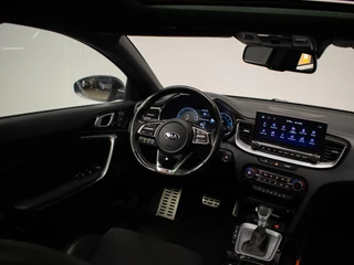 Kia ProCeed Kia ProCeed 1.4 T-GDI GT-PlusLine (PANORAMADAK,APPLE CARPLAY,XENON,STOELVERWARMING,SPORTSTOELEN,CAMERA,DODEHOEK,PDC,NETTESTAAT) - afbeelding nr 20