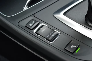 BMW 1 Serie Rijklaarprijs-Garantie Schuifdak Led Navigatie Leder - afbeelding nr 28