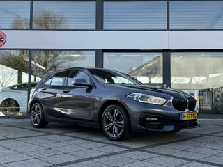 BMW 1 Serie BMW 1-serie 116d Executive Edition | Live Cockpit | Sfeerverlichting | Apple Carplay | - afbeelding nr 2