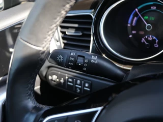 Kia XCeed Kia XCeed 1.6 GDi PHEV DynamicLine I Navi I Half-leder I Camera I Keyless - afbeelding nr 21