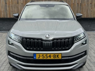 Škoda Kodiaq Skoda Kodiaq 1.5 TSI Sportline Automaat | Trekhaak uitklapbaar | Grootscherm navigatiesysteem | Stoelverwarming | Adaptieve cruise control | Dode hoek detectie | Canton HiFi | LED | Achteruitrijcamera | Parkeersensoren voor en achter - afbeelding nr 66