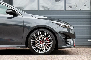 Kia Ceed Kia Ceed 1.6 T-GDi GT 204PK /PANODAK/MEMORY/VIRTUAL/STOEL+STUURVERW./CARPLAY/JBL/CAMERA! - afbeelding nr 24