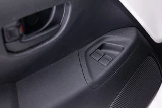 Toyota Aygo Toyota Aygo 1.0 VVT-i x-fun 5-drs | AIRCO | BLUETOOTH - afbeelding nr 8