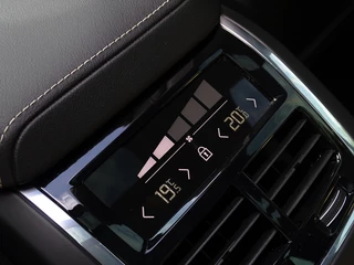 Volvo V60 Volvo V60 2.0 B4 179PK R-Design / 2021 / LED - afbeelding nr 46