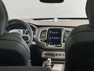 Volvo XC90 Volvo XC90 2.0 T8 Twin Engine AWD R-Design Pano|Lucht|22''|HUD|B&W Geluid - afbeelding nr 10