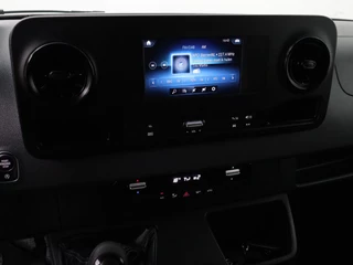 Mercedes-Benz Sprinter | Multimedia | Airco | 3-Persoons - afbeelding nr 17