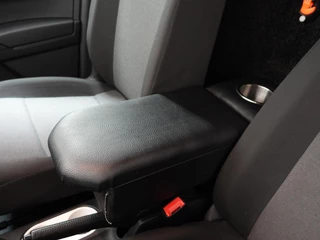 Volkswagen Caddy Volkswagen Caddy 150pk Automaat L2H1 Maxi Euro6 Parkeersensoren achter Cruise Control Airco 17