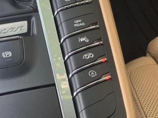 Porsche Macan Porsche Macan 3.0 GTS Burmester ACC Pano Cognac L Chrono Vol geoptioneerd Onderhoudshistorie Distronic Flippers Stoelkoeling/verwa - afbeelding nr 27