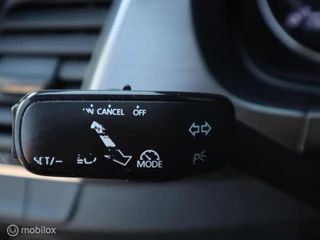 Škoda Fabia Skoda Fabia 5Drs TSI 95 PK Zwart Dak Navigatie Stoelverw DonkerGlas Parkeersensor Cruise - afbeelding nr 10
