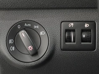 Volkswagen Caddy Volkswagen Caddy 150pk Automaat L2H1 Maxi Euro6 Parkeersensoren achter Cruise Control Airco 17