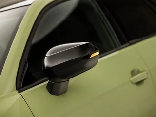 Audi Q2 150Pk Automaat (SCHUIFDAK, VIRTUAL COCKPIT, APPLE CARPLAY, BANG&OLUFSEN, STOELVERWARMING, GETINT GLAS, LEDEREN SPORTSTOELEN, CAMERA, KEYLESS, ADAPTIVE CRUISE, SFEERVERLICHTING, NIEUWSTAAT) - afbeelding nr 40