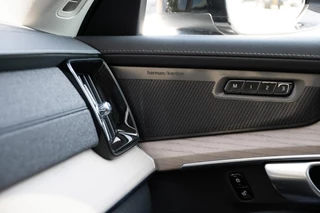 Volvo XC90 Volvo XC90 T8 Plug-in hybrid Plus Dark | Head-up | Pano dak | 360 camera | HK audio - afbeelding nr 15